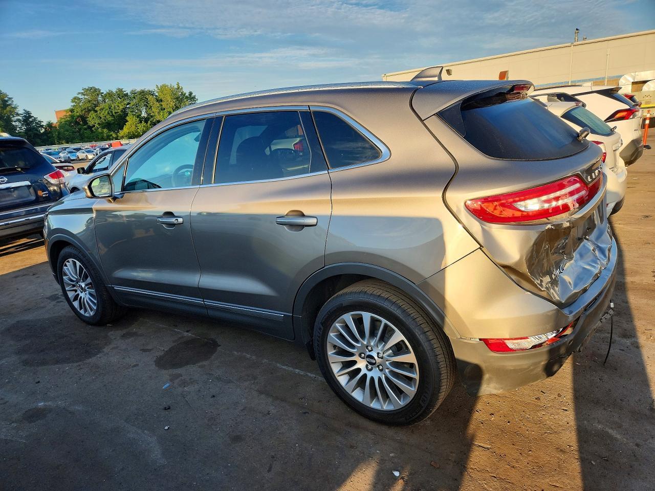 2017 LINCOLN MKC RESERVE — Фото 2 из 13