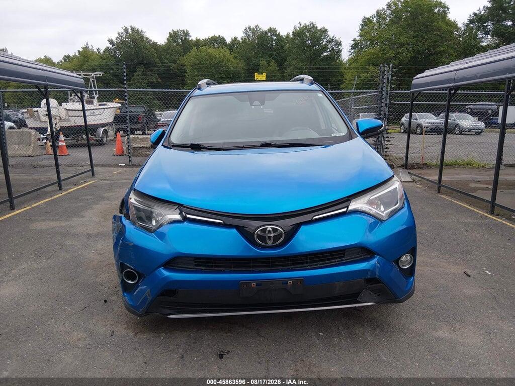 JTMRFREV2HJ714619 2017 TOYOTA RAV4 photo no. 12