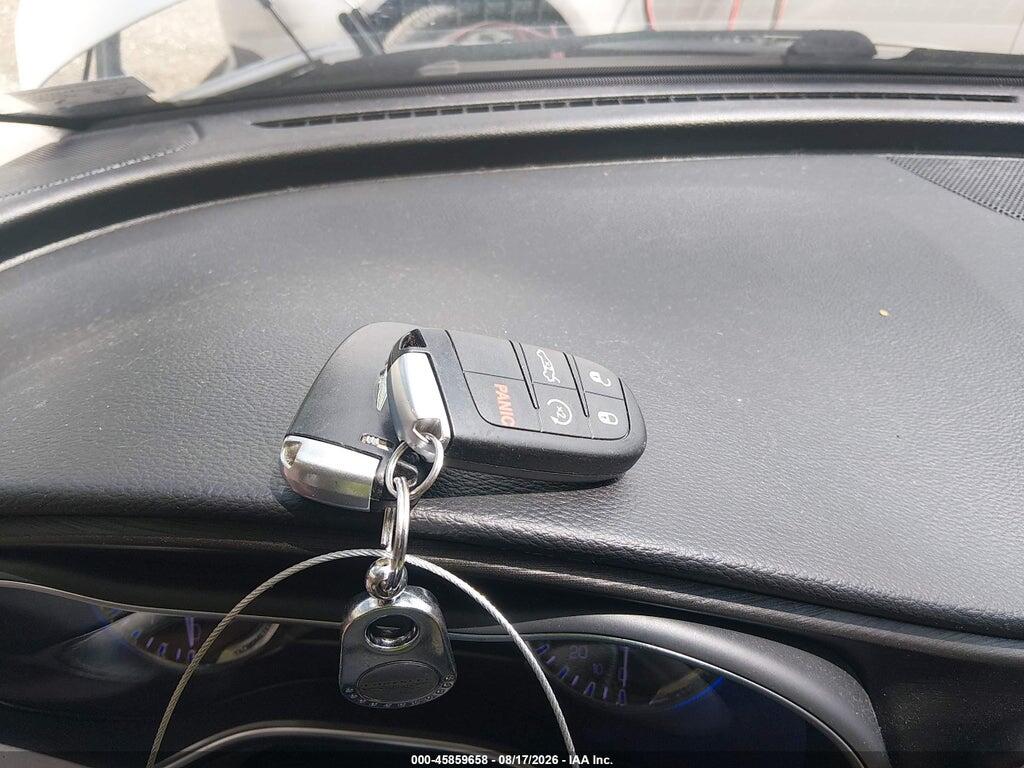 1C3CCCABXHN506153 2017 CHRYSLER 200 photo no. 11