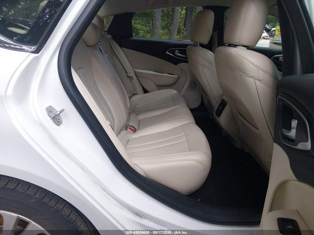 1C3CCCABXHN506153 2017 CHRYSLER 200 photo no. 8