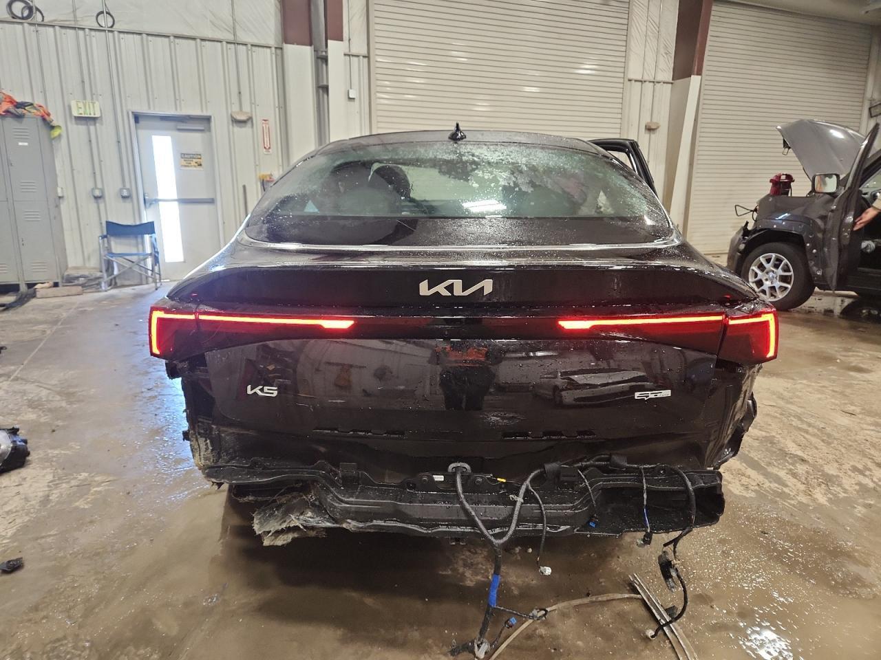 2026 KIA K5 GT LINE — Фото 6 из 13
