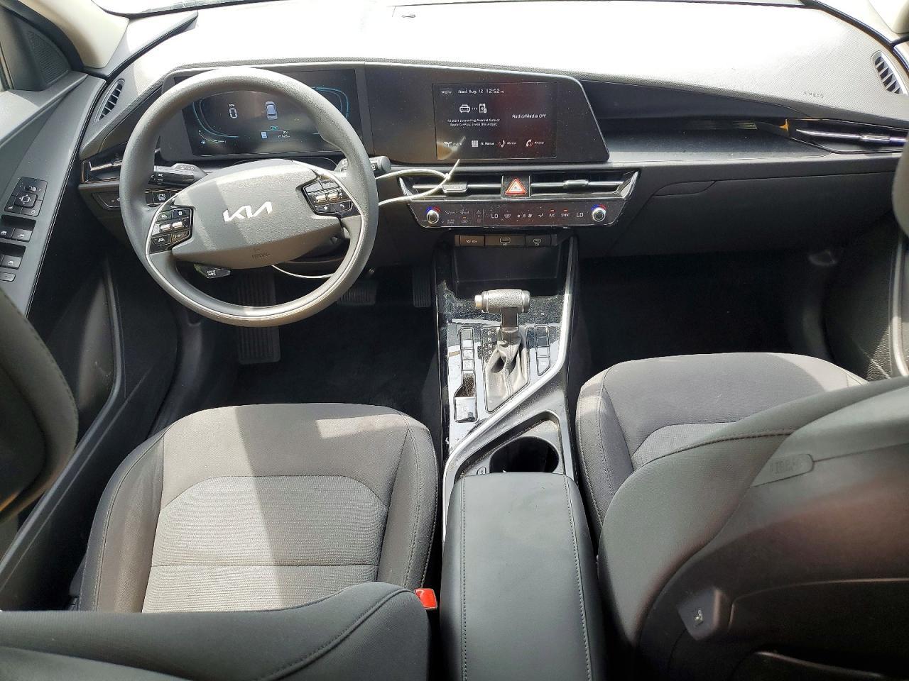 KNDCP3LE0T5318130 2026 KIA NIRO photo no. 8