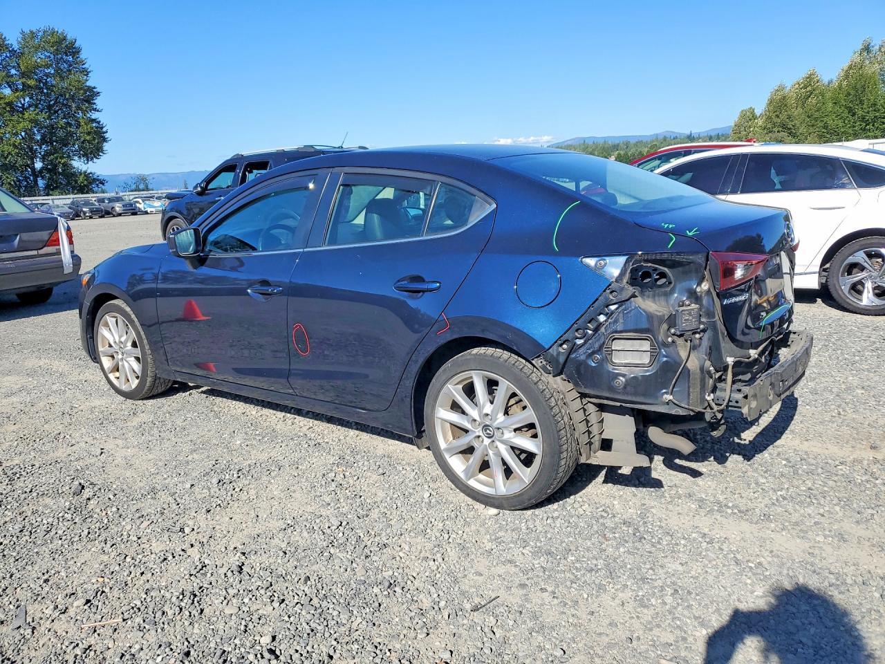 2017 MAZDA 3 TOURING — Фото 2 из 13