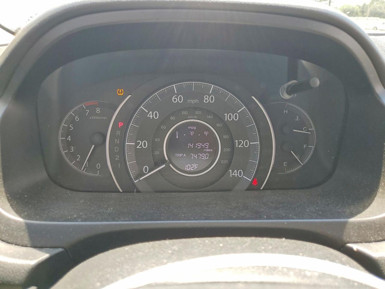 2014 HONDA CR-V LX — Фото 9 из 14