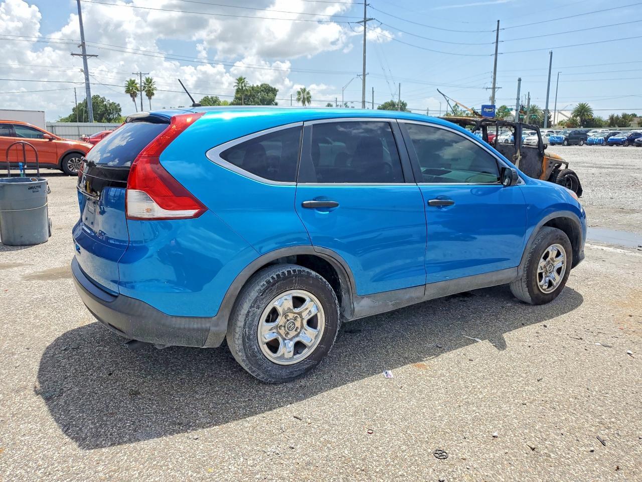 2014 HONDA CR-V LX — Фото 3 из 13