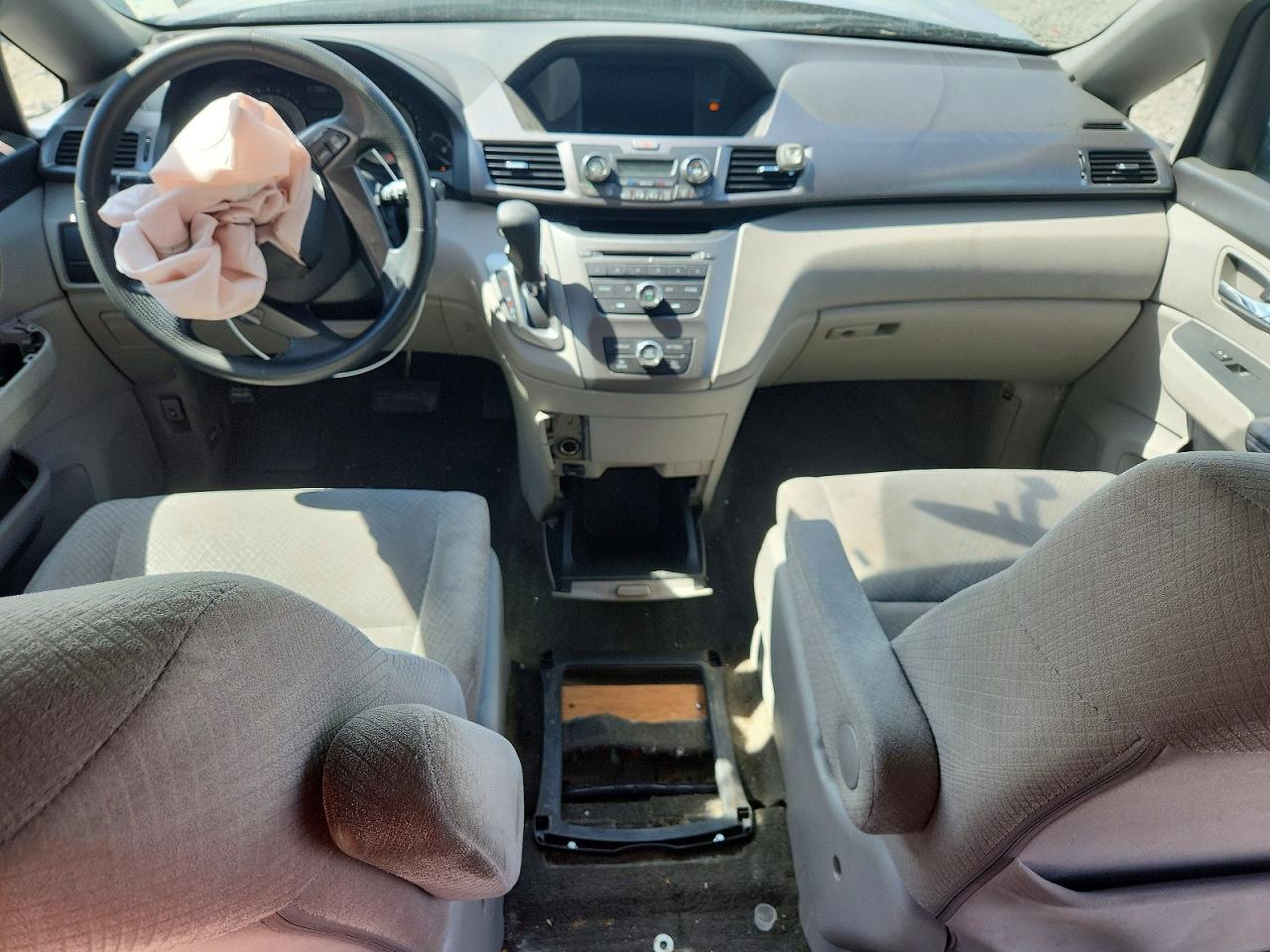 2014 HONDA ODYSSEY LX — Фото 8 из 13