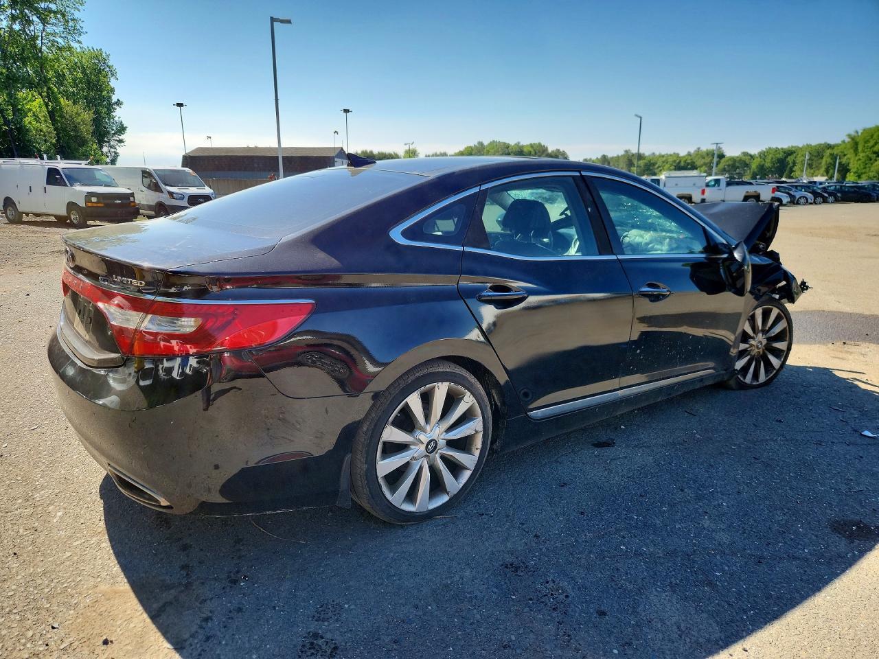 KMHFH4JG6EA409820 2014 HYUNDAI AZERA photo no. 3
