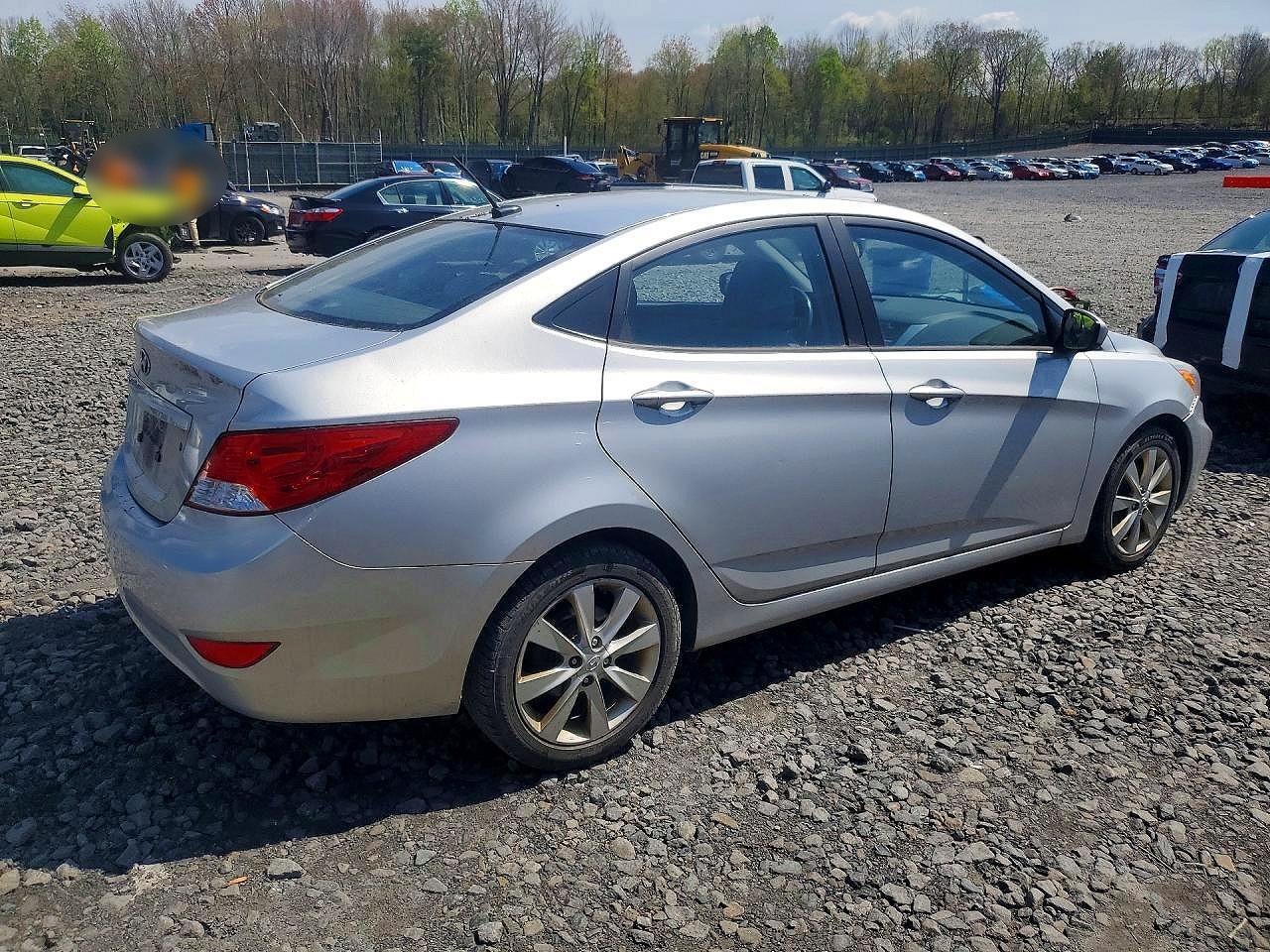 2014 HYUNDAI ACCENT GLS — Фото 3 из 12