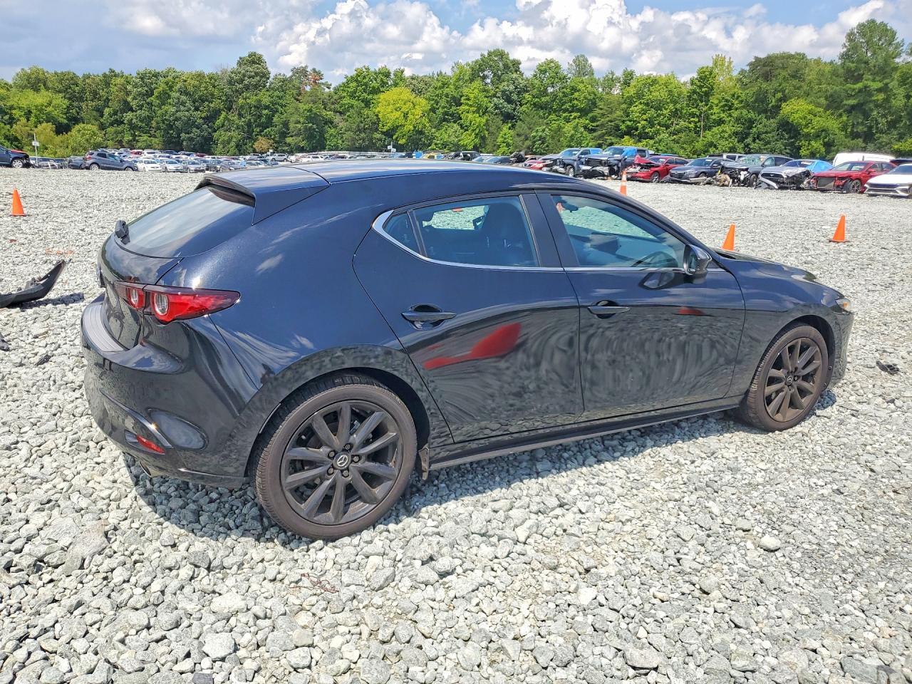 2026 MAZDA 3 SELECT SPORT — Фото 3 из 12