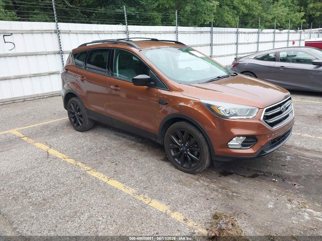 1FMCU0GDXHUD93080 2017 FORD ESCAPE photo no. 1