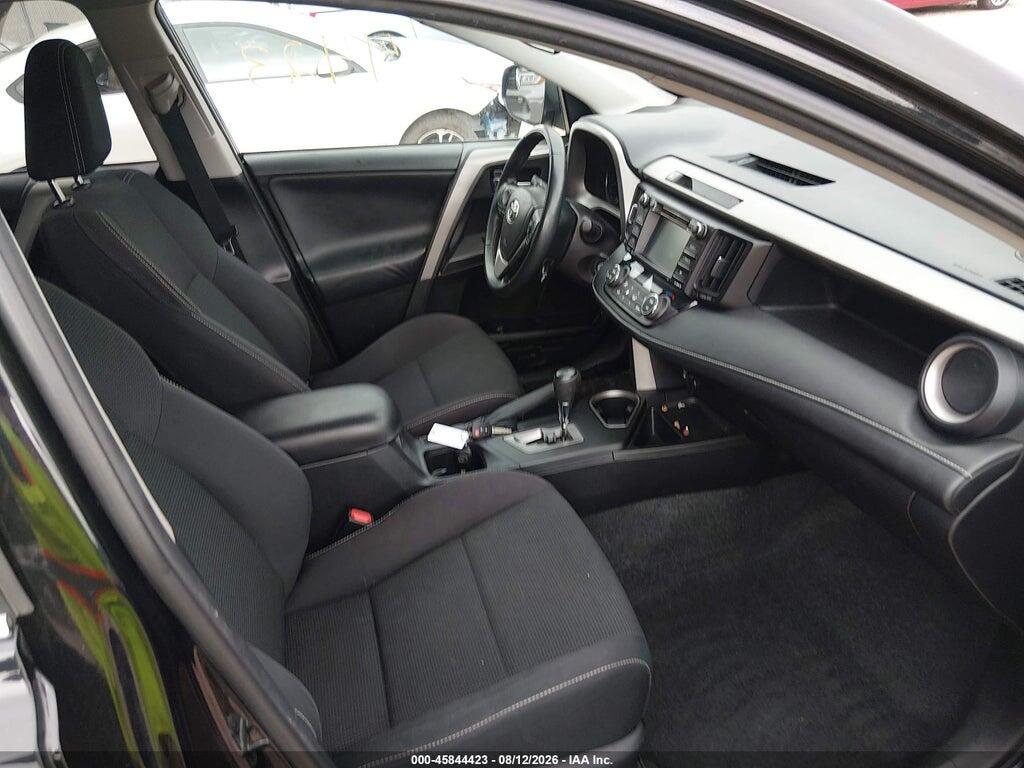 2T3RFREV9HW560573 2017 TOYOTA RAV4 photo no. 5