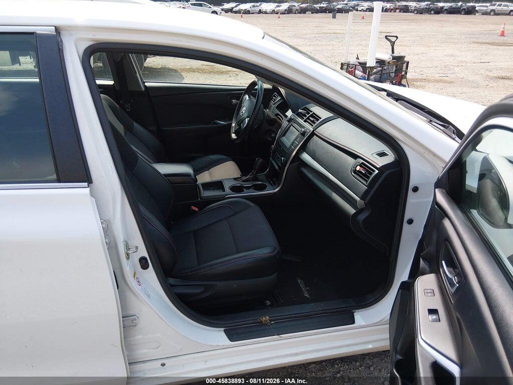 4T1BF1FK2HU779438 2017 TOYOTA CAMRY photo no. 5