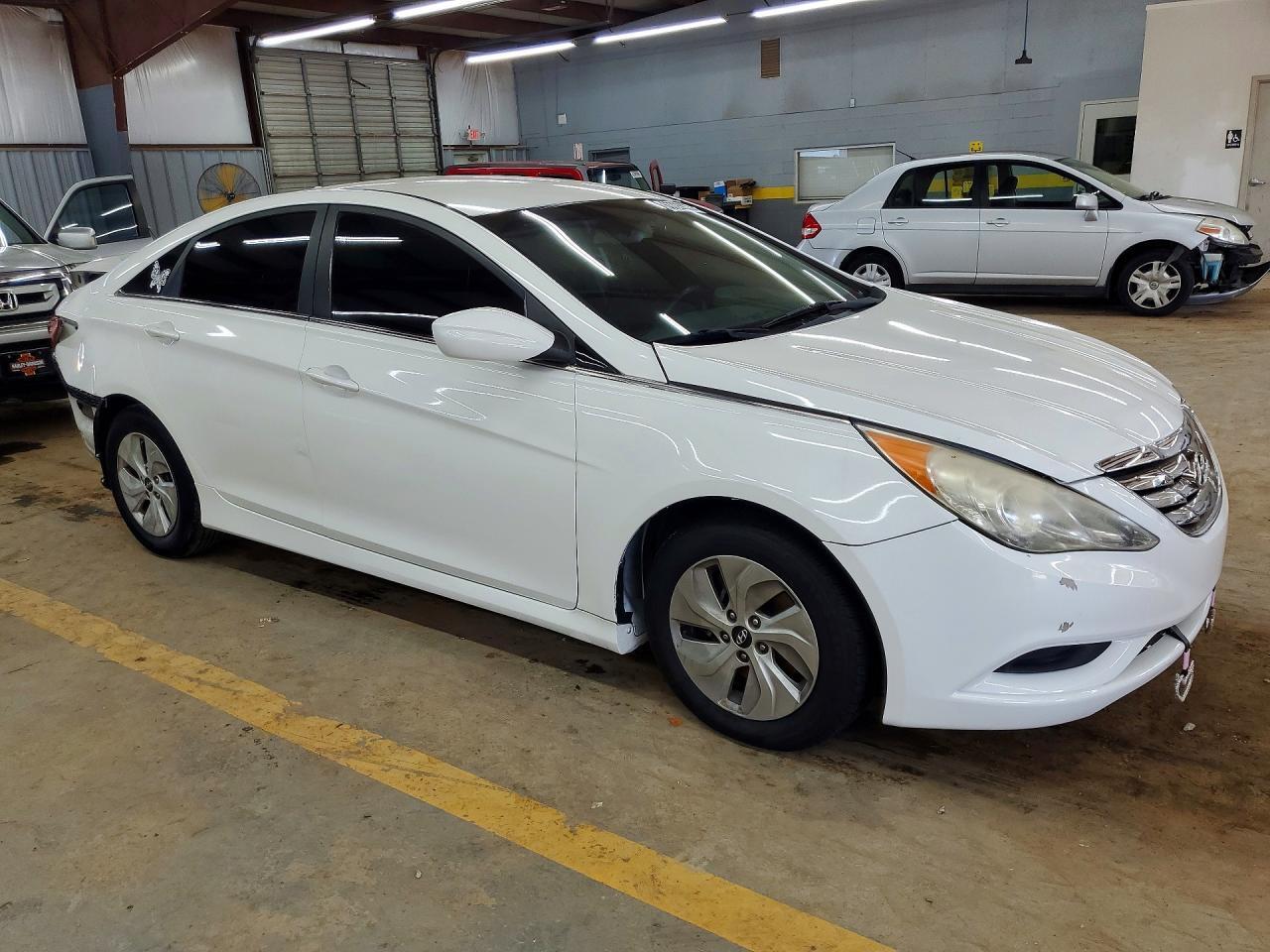 2014 HYUNDAI SONATA GLS — Фото 4 из 12
