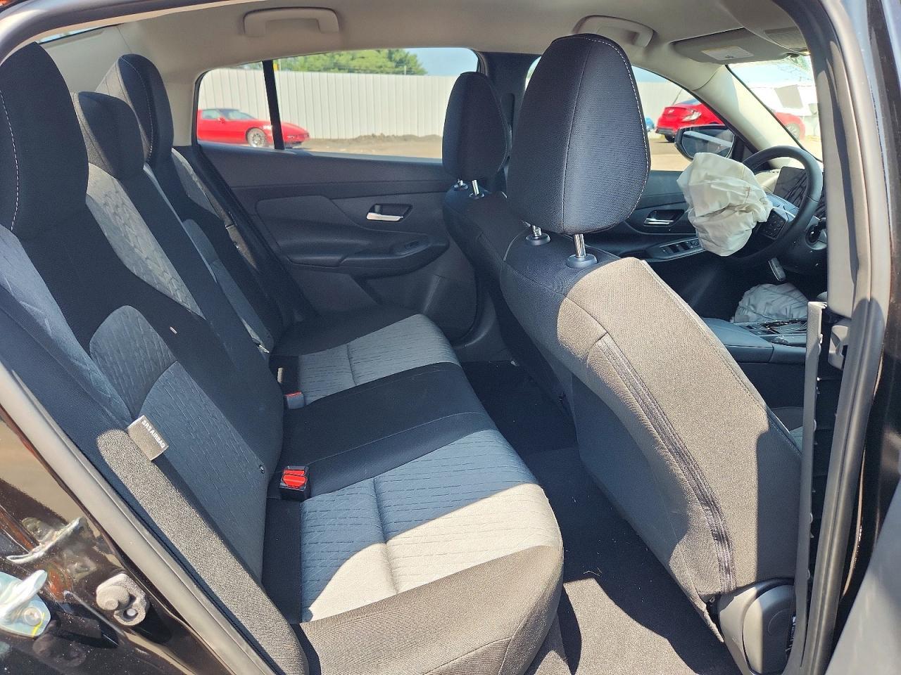 2026 NISSAN SENTRA SV — Фото 10 из 13