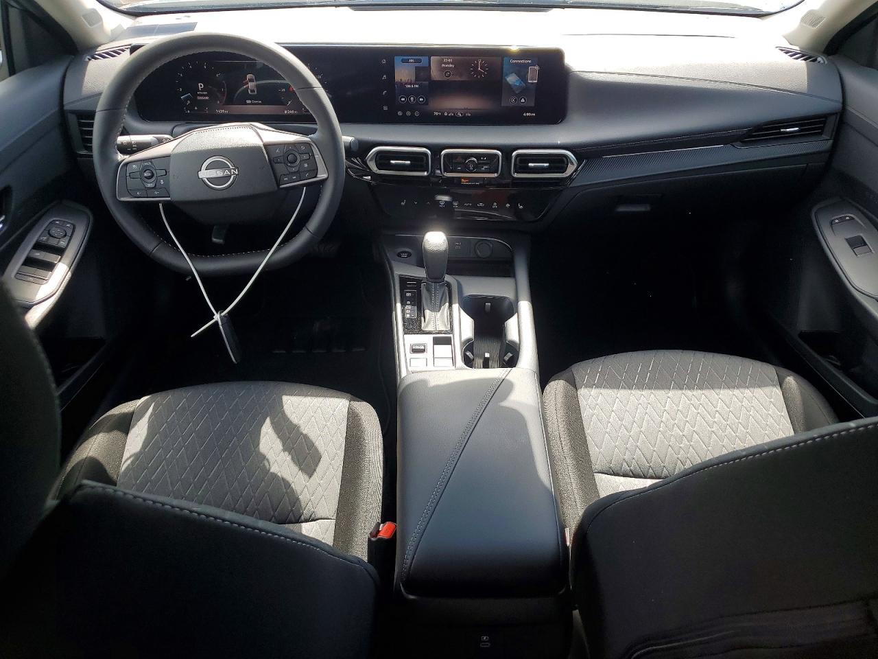 2026 NISSAN SENTRA SV — Фото 8 из 12