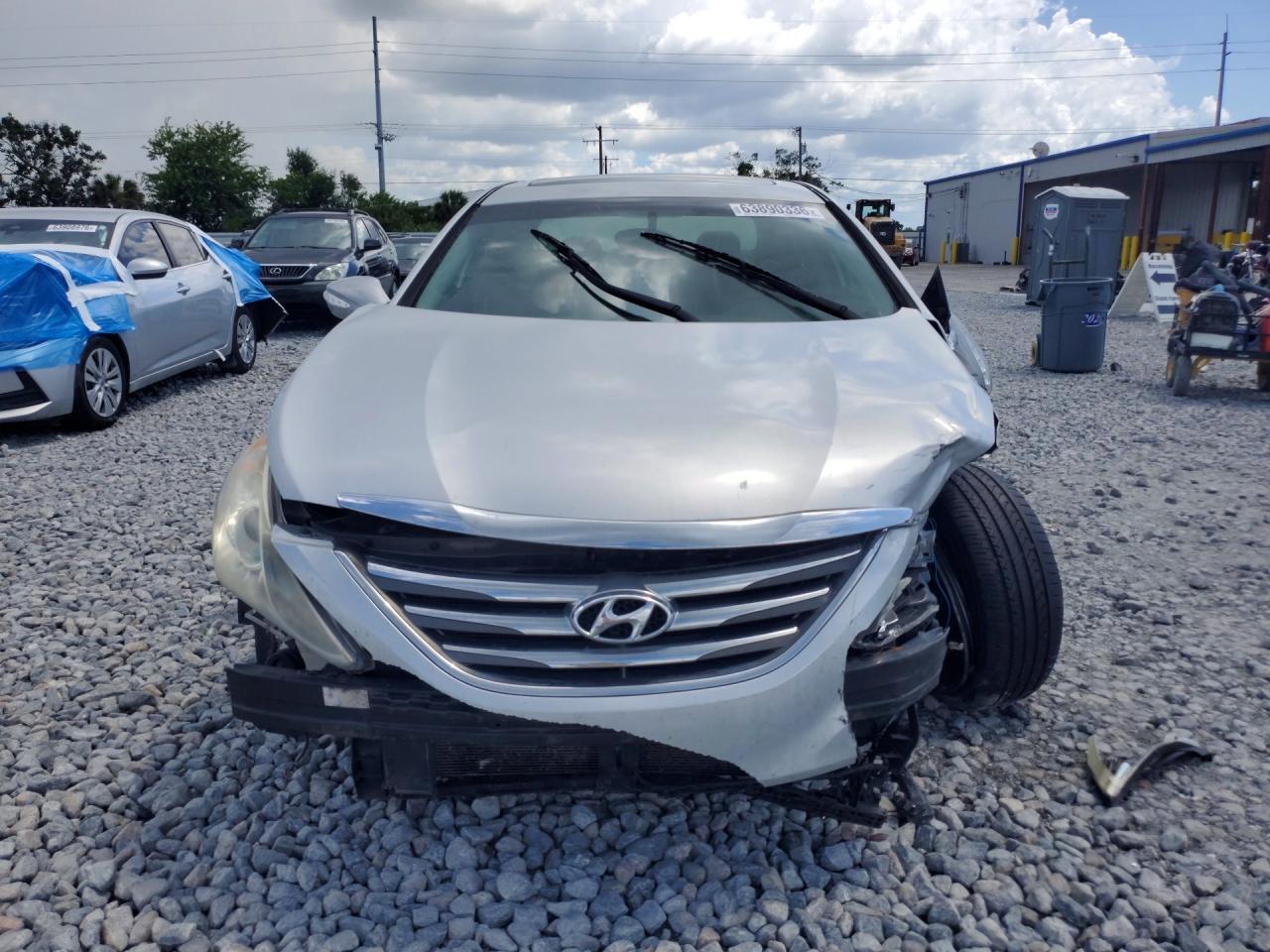 2014 HYUNDAI SONATA SE — Фото 5 из 13