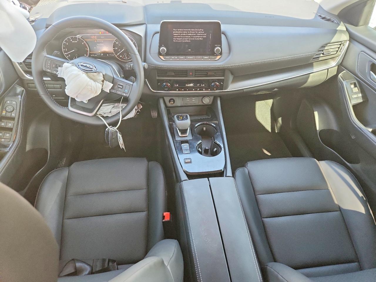 2026 NISSAN ROGUE SV — Фото 8 из 13