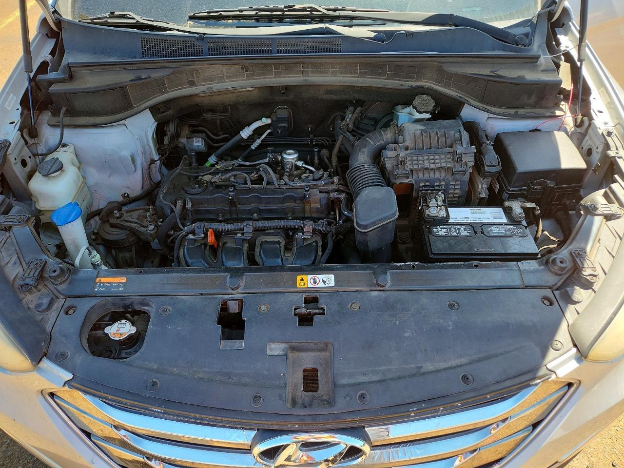 2014 HYUNDAI SANTA FE SPORT 2.4L — Фото 11 из 12