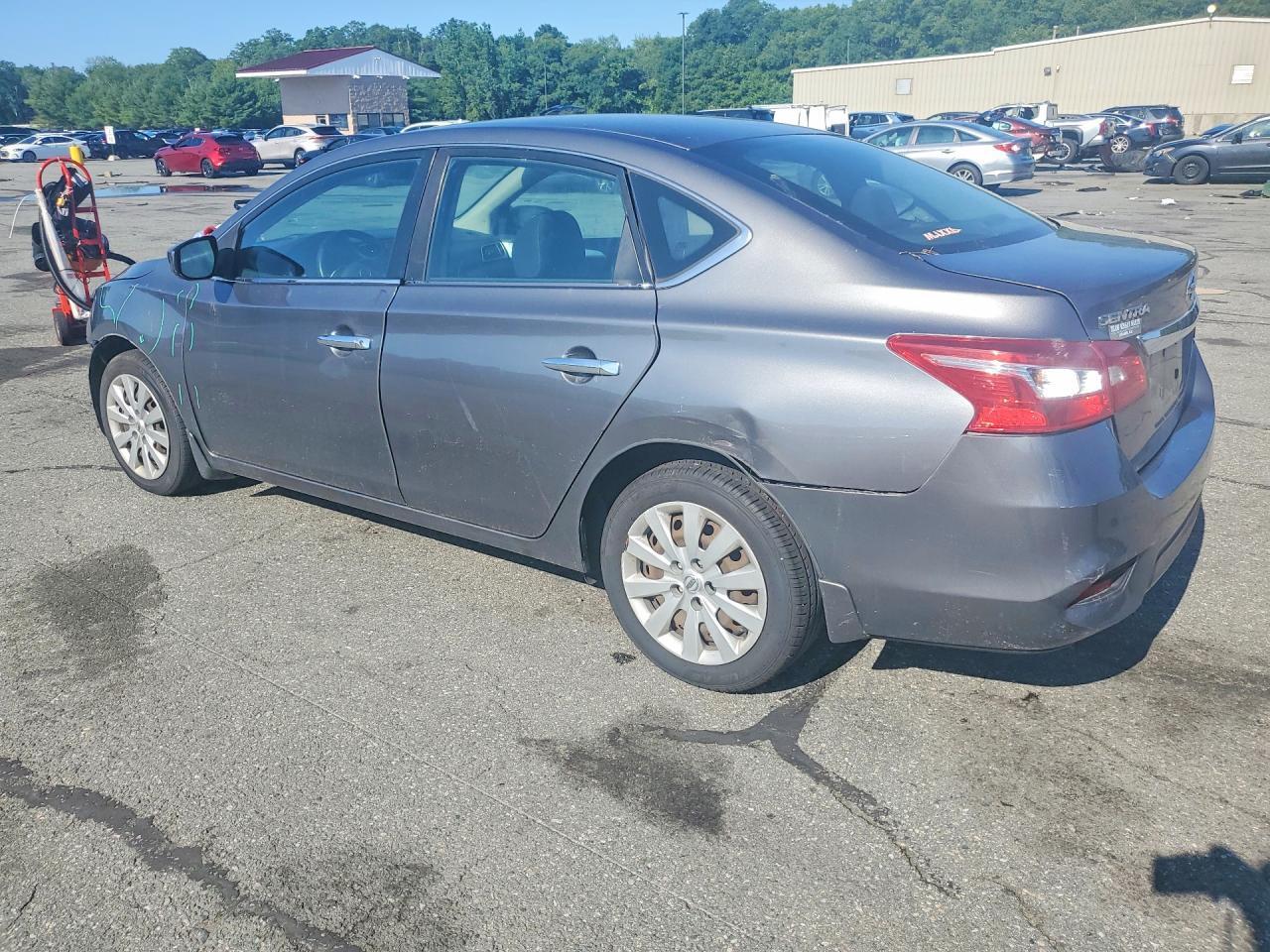 2017 NISSAN SENTRA S — Фото 2 из 12
