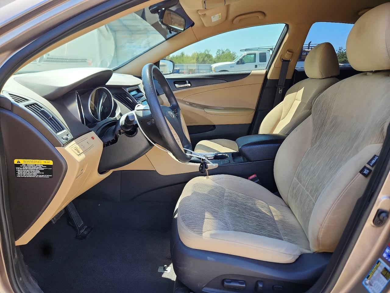 2014 HYUNDAI SONATA GLS — Фото 7 из 12