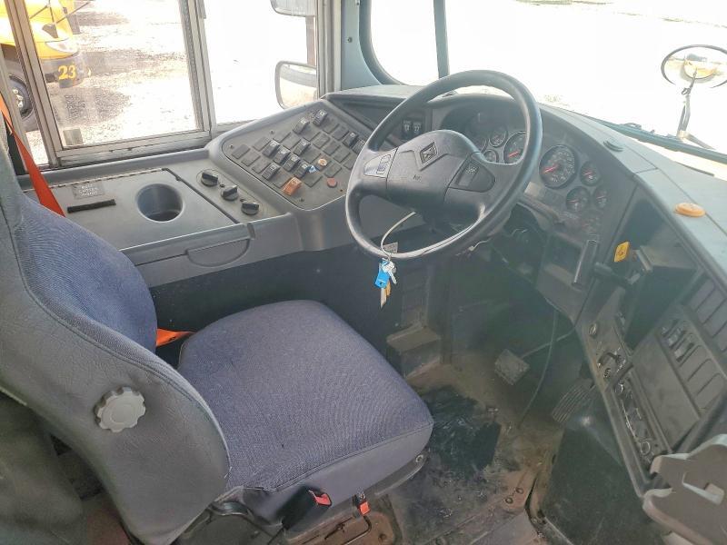 2014 IC CORPORATION CE SERIES SCHOOL - SCHOOL BUS — Фото 5 из 10