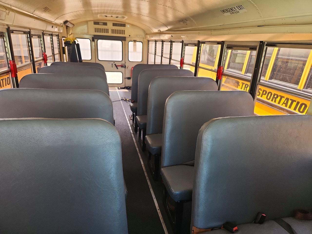 2014 IC CORPORATION CE SERIES SCHOOL - SCHOOL BUS — Фото 6 из 10