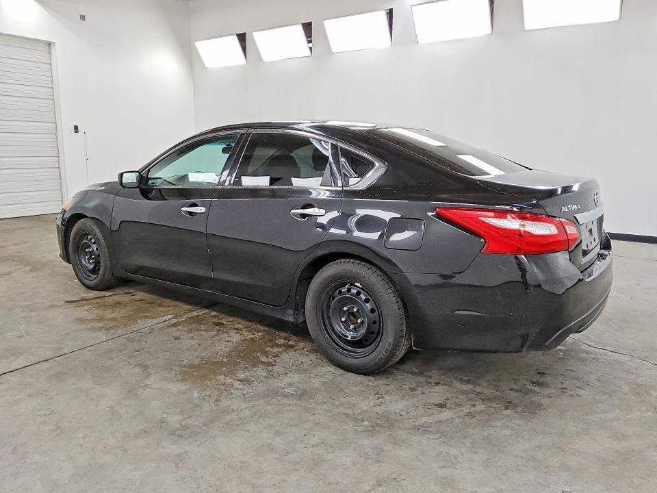 2017 NISSAN ALTIMA 2.5 S — Фото 2 из 12