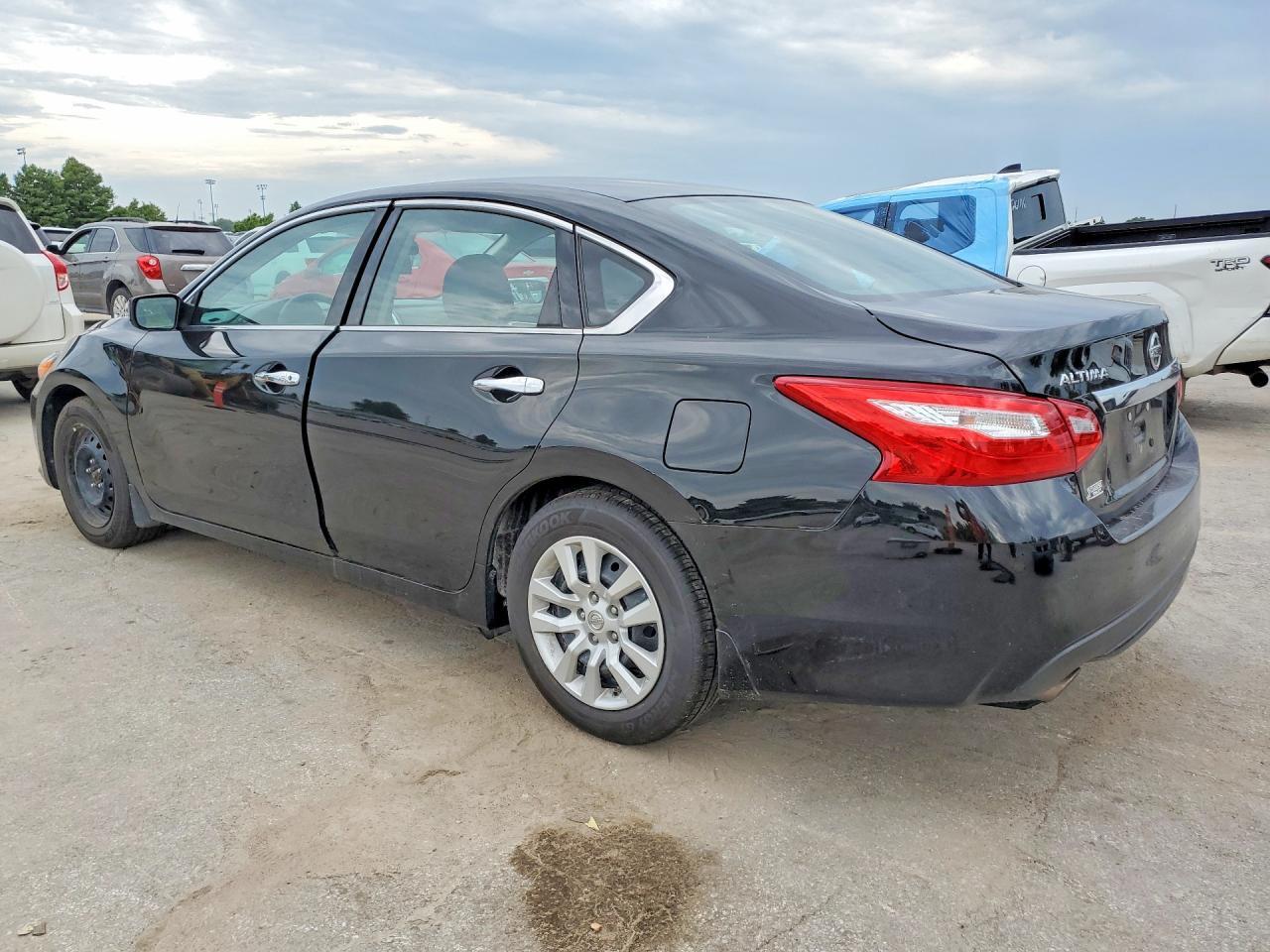 2017 NISSAN ALTIMA 2.5 S — Фото 2 из 12