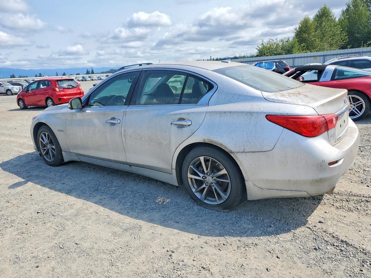 2014 INFINITI Q50 HYBRID PREMIUM — Фото 2 из 12