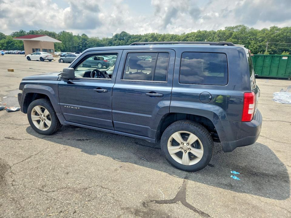 2014 JEEP PATRIOT LATITUDE — Фото 2 из 13
