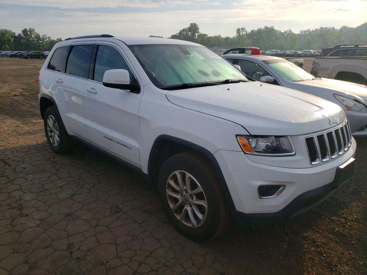 2014 JEEP GRAND CHEROKEE LAREDO — Фото 4 из 13