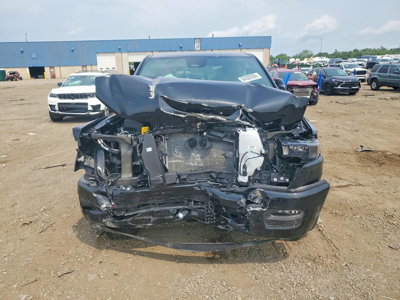 1C6SRFFT8TN372185 2026 RAM 1500 photo no. 5