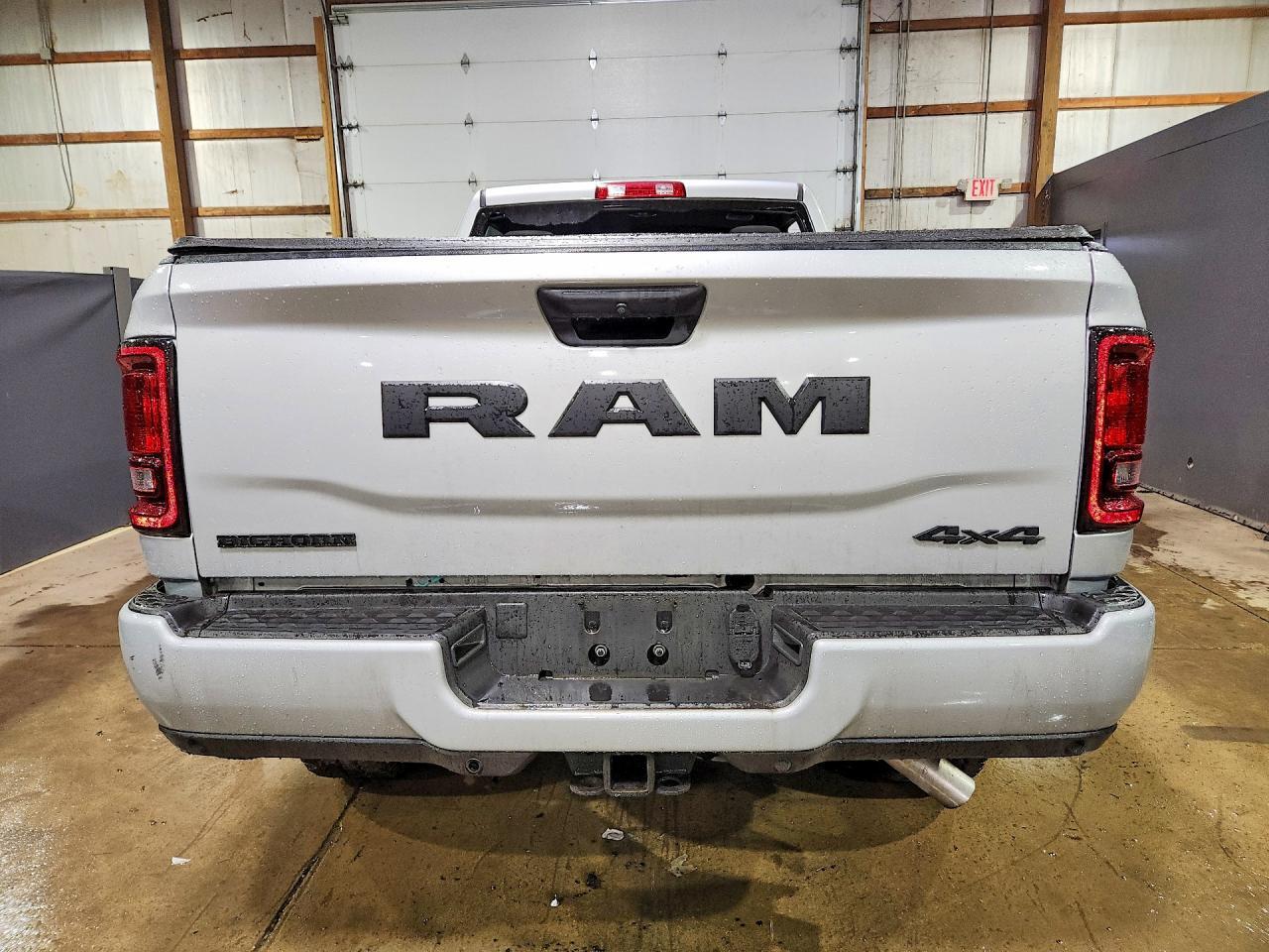 2026 RAM 2500 BIG HORN — Фото 6 из 12