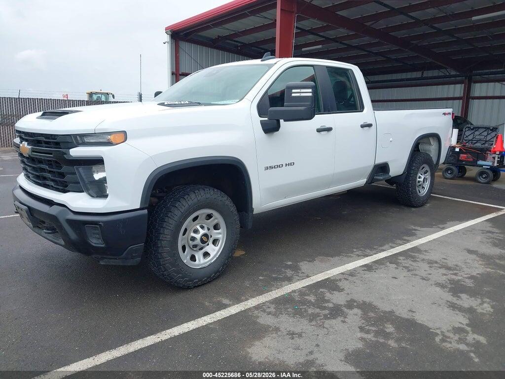 1GC5YSE77RF298573 2024 CHEVROLET SILVERADO 3500HD photo no. 2