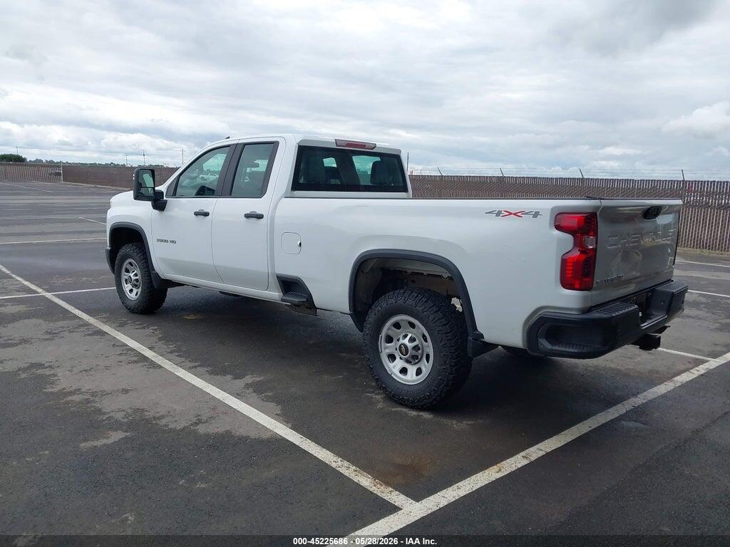 1GC5YSE77RF298573 2024 CHEVROLET SILVERADO 3500HD photo no. 3