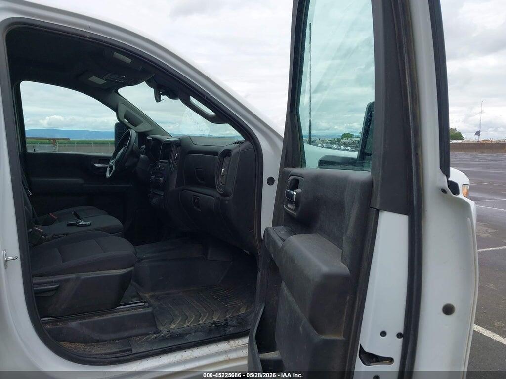 1GC5YSE77RF298573 2024 CHEVROLET SILVERADO 3500HD photo no. 5