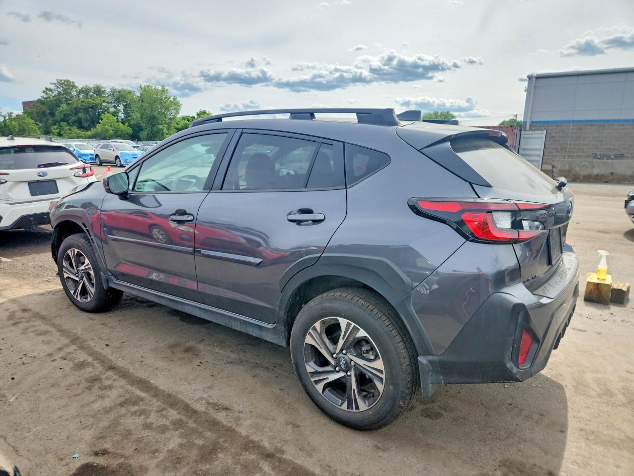 2026 SUBARU CROSSTREK PREMIUM — Фото 2 из 13