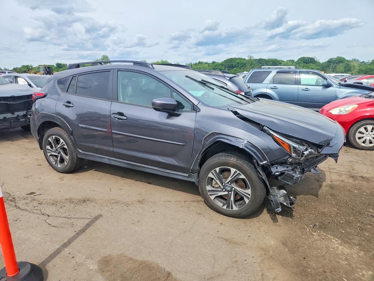2026 SUBARU CROSSTREK PREMIUM — Фото 4 из 13