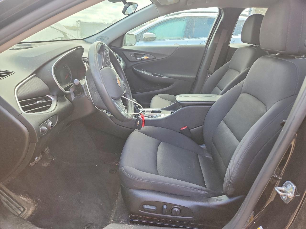 2022 CHEVROLET MALIBU LT — Фото 7 из 12