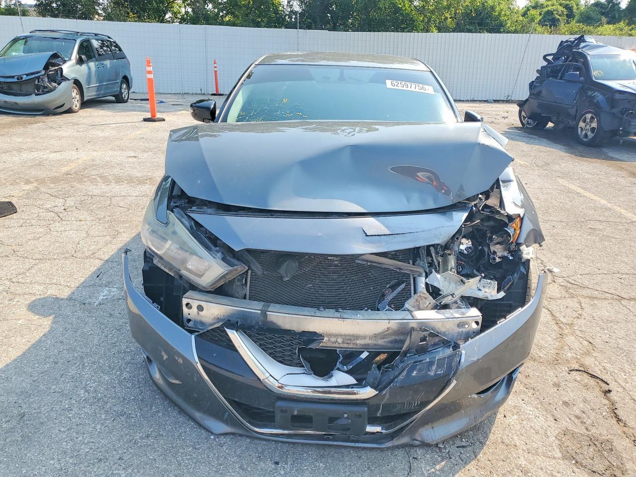 1N4AA6AP1HC412833 2017 NISSAN MAXIMA photo no. 5