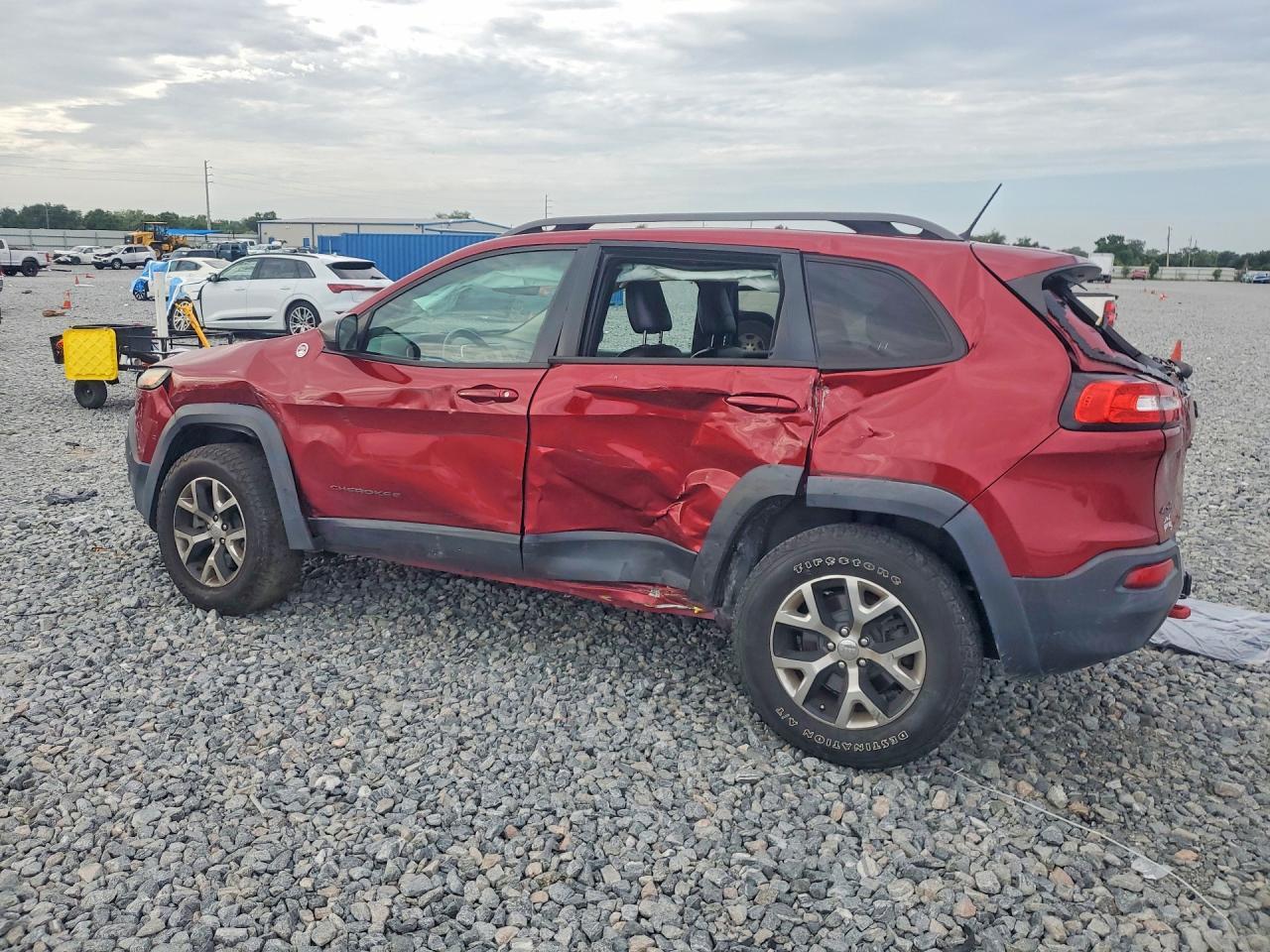 2014 JEEP CHEROKEE TRAILHAWK — Фото 2 из 14