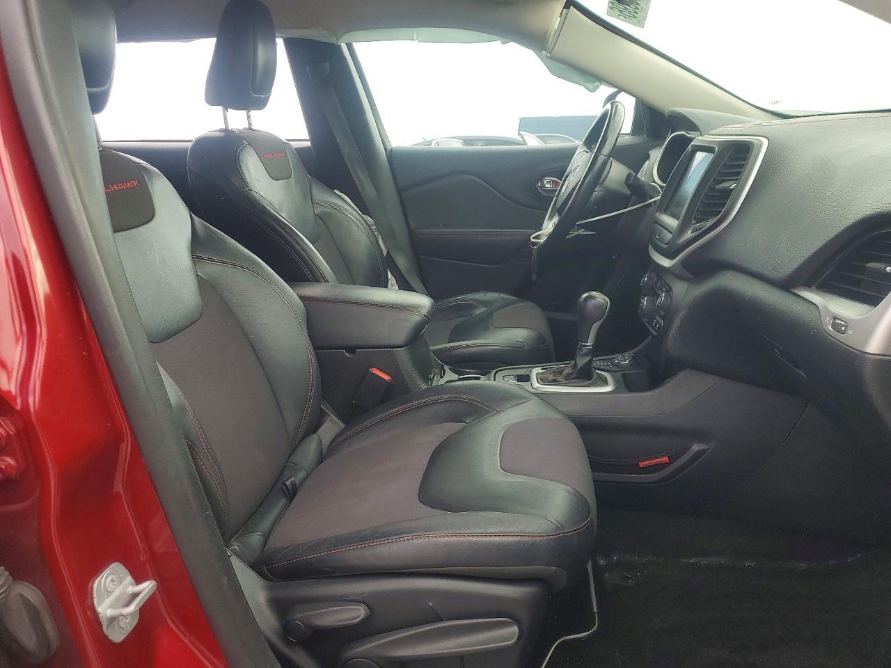 2014 JEEP CHEROKEE TRAILHAWK — Фото 7 из 14