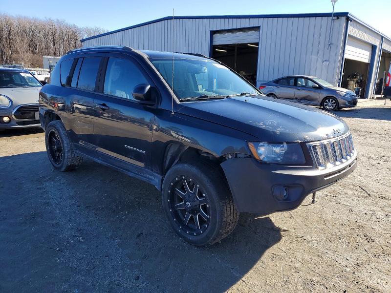2014 JEEP COMPASS — Фото 4 из 13