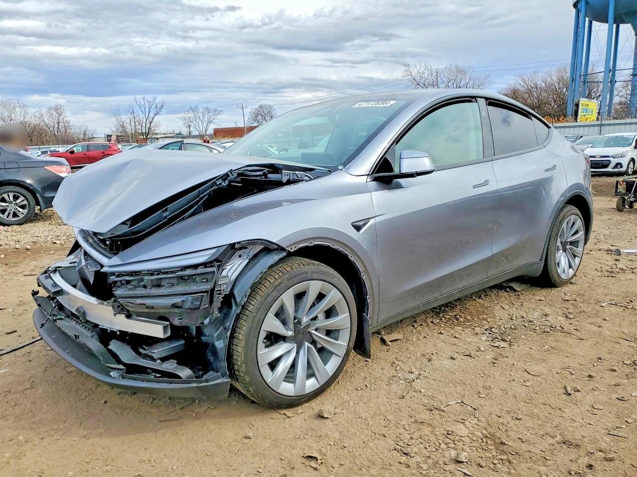 7SAYGDED0TF462794 2026 TESLA Y photo no. 1