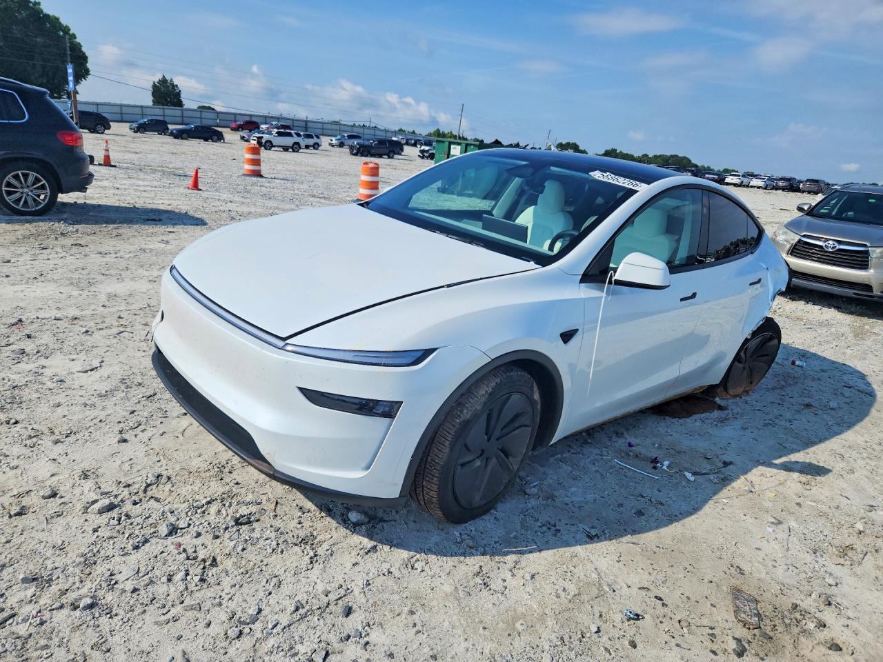 2026 TESLA Y 7SAYGDED3TA432038