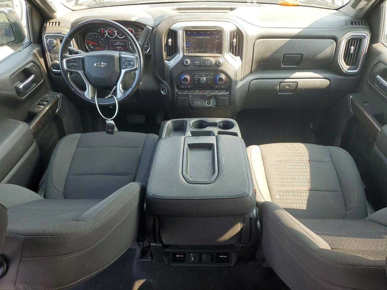 2022 CHEVROLET SILVERADO LTD K1500 RST — Фото 8 из 12