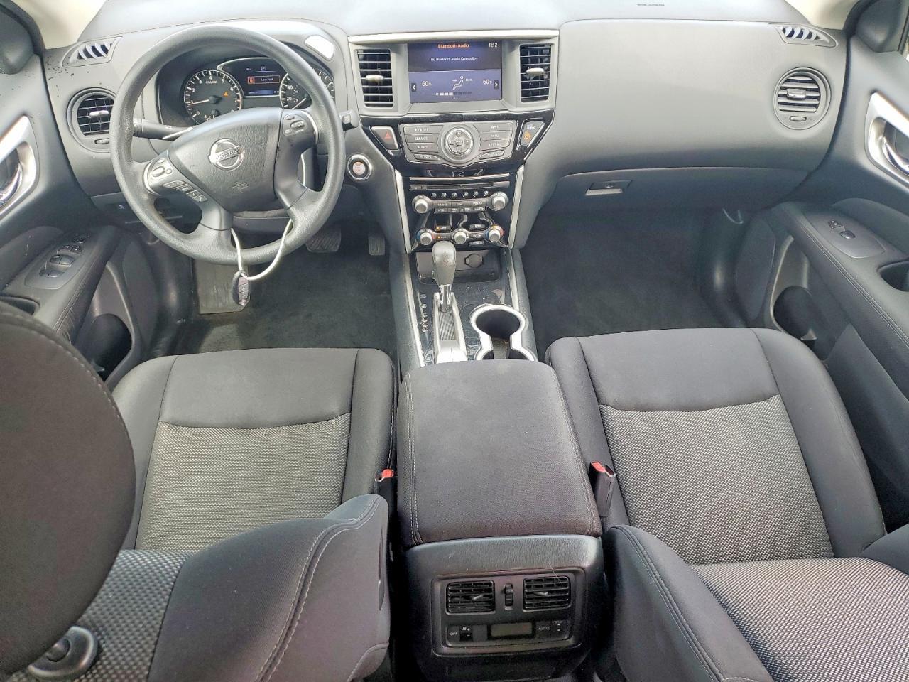 5N1DR2MN3HC643344 2017 NISSAN PATHFINDER photo no. 8
