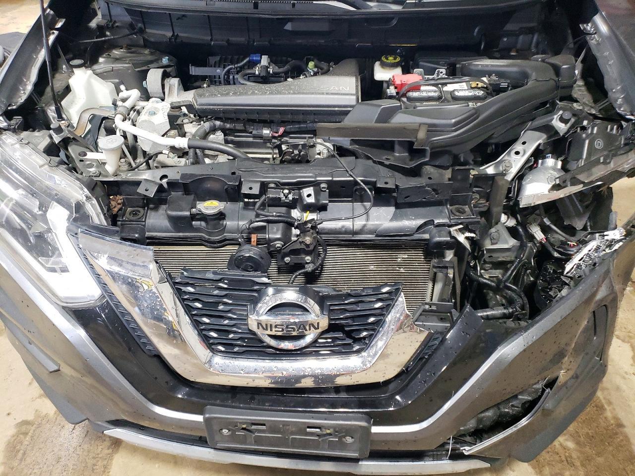 2017 NISSAN ROGUE SL — Фото 11 из 12