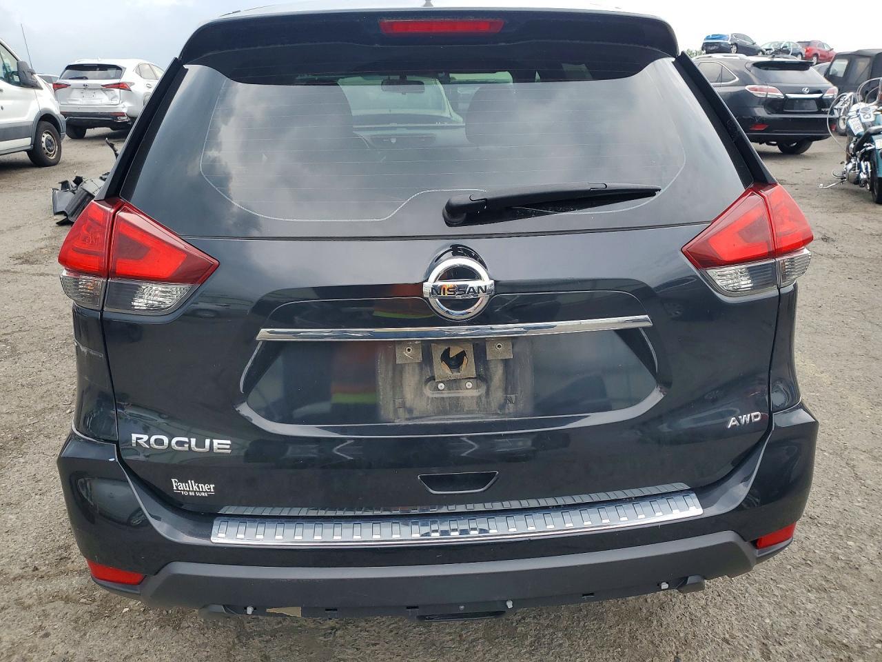 2017 NISSAN ROGUE S — Фото 6 из 14