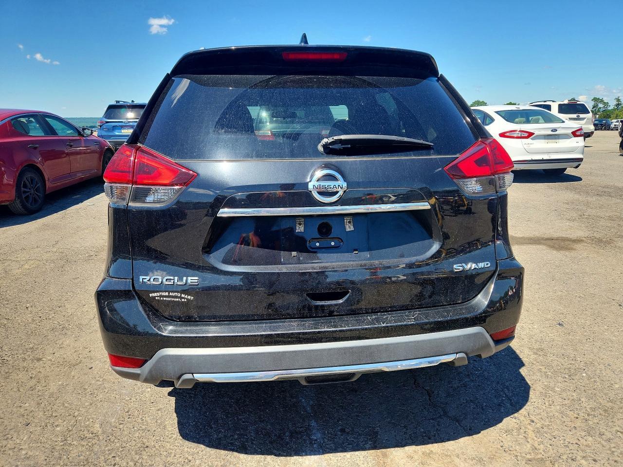 2017 NISSAN ROGUE S — Фото 6 из 12